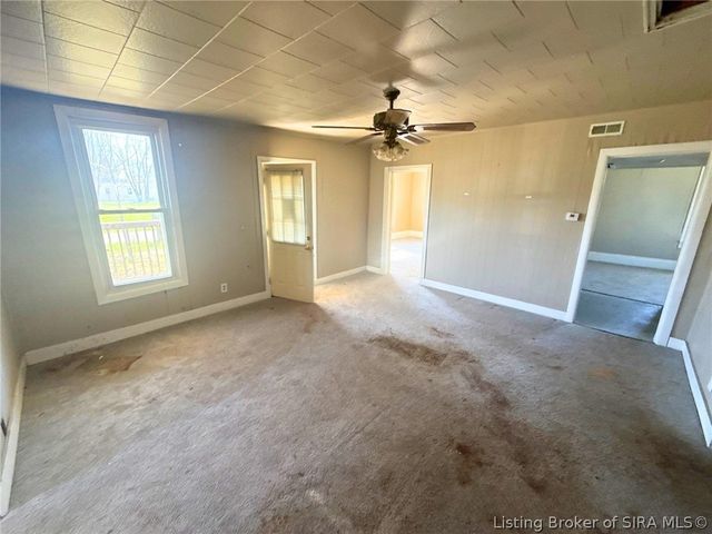 35 N McKinley Street, Campbellsburg, IN 47108