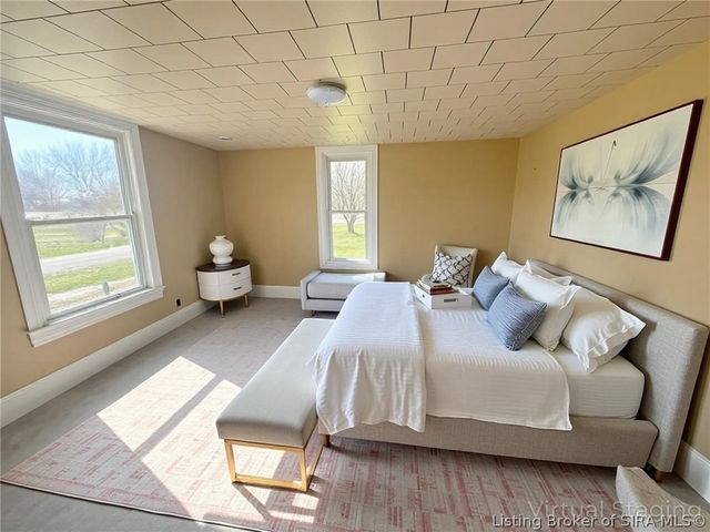 35 N McKinley Street, Campbellsburg, IN 47108