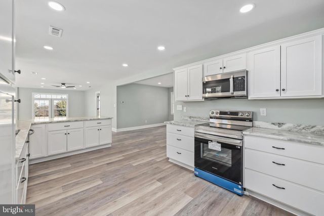 2755 SUNNYBANK RD, Reedville, VA 22539