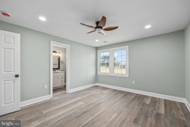 2755 SUNNYBANK RD, Reedville, VA 22539