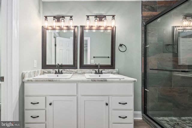 2755 SUNNYBANK RD, Reedville, VA 22539