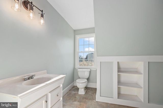 2755 SUNNYBANK RD, Reedville, VA 22539