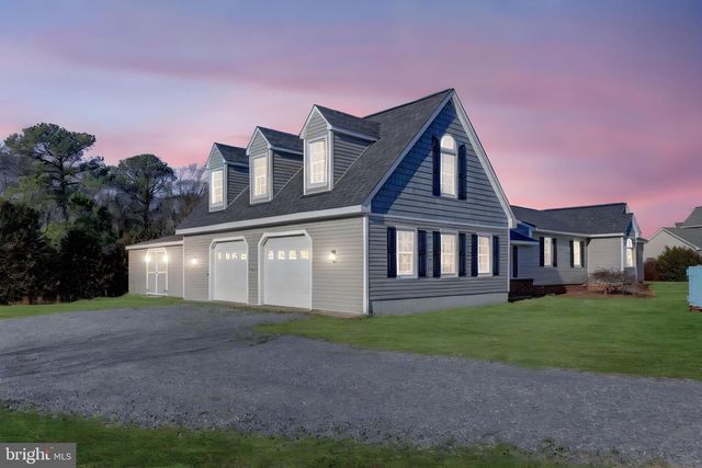 2755 SUNNYBANK RD, Reedville, VA 22539