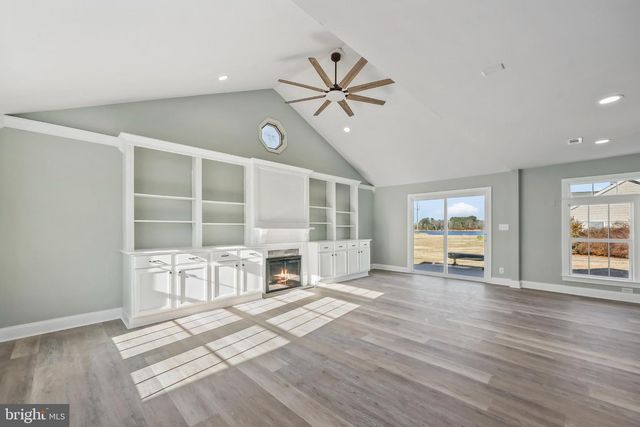 2755 SUNNYBANK RD, Reedville, VA 22539