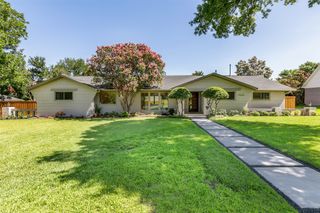 7431 Larchview, Dallas, TX 75254