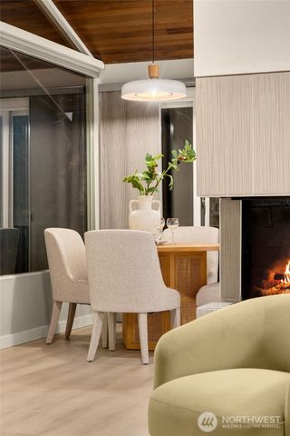 7010 NE 153rd Place, Kenmore, WA 98028