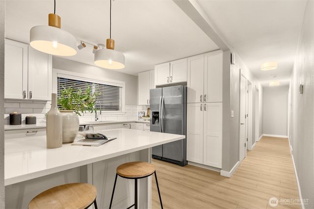 7010 NE 153rd Place, Kenmore, WA 98028