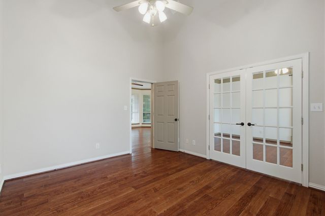 303 Highland Court, Double Oak, TX 75077