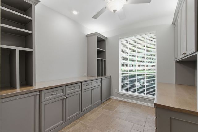 303 Highland Court, Double Oak, TX 75077