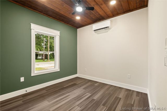 214 W 2nd Street, Campbellsburg, IN 47108