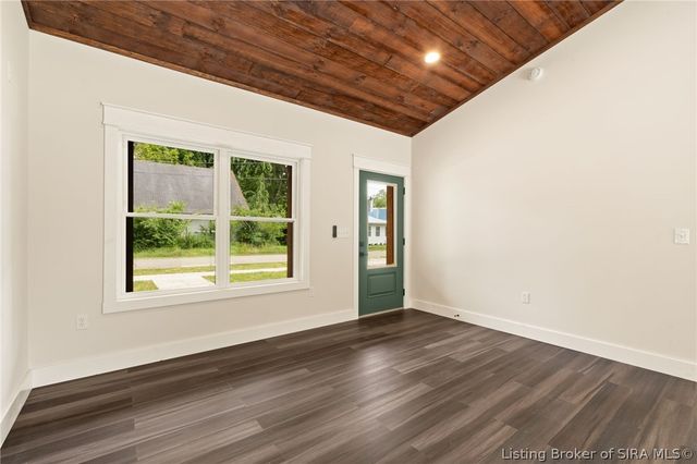 214 W 2nd Street, Campbellsburg, IN 47108