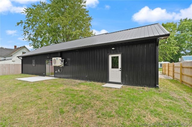 214 W 2nd Street, Campbellsburg, IN 47108