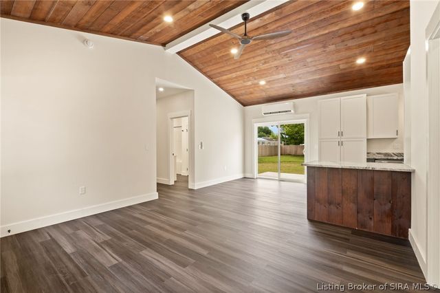 214 W 2nd Street, Campbellsburg, IN 47108