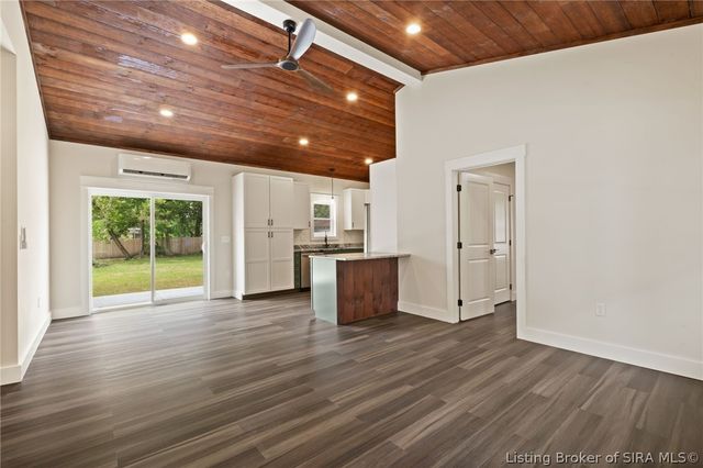 214 W 2nd Street, Campbellsburg, IN 47108