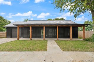 214 W 2nd Street, Campbellsburg, IN 47108