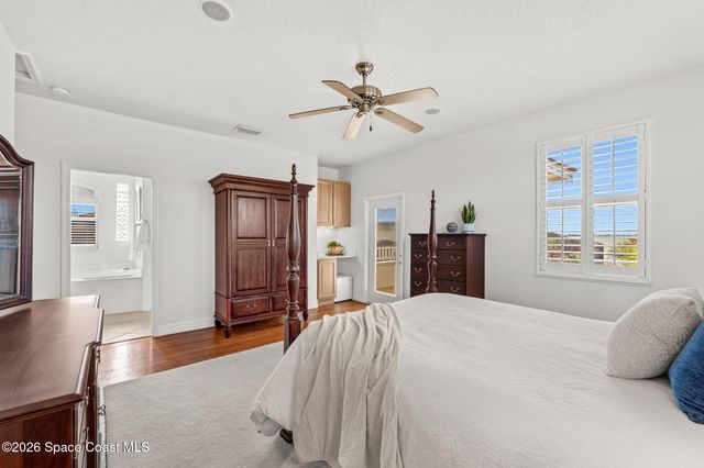 618 Manatee Bay Drive, Cape Canaveral, FL 32920