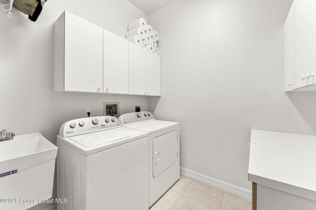 618 Manatee Bay Drive, Cape Canaveral, FL 32920