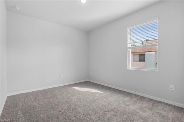 3901 NE 19th AVE, Cape Coral, FL 33909