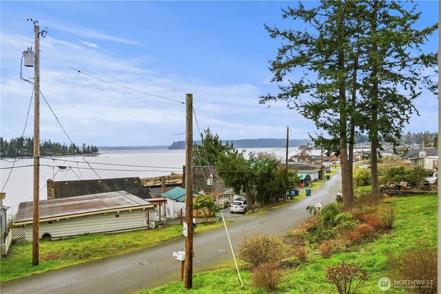 6807 Totem Beach Loop Road, Tulalip, WA 98270