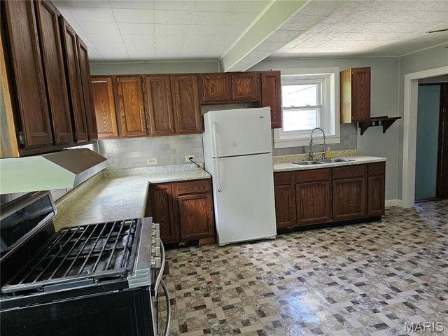 143 Taft Street, Marissa, IL 62257