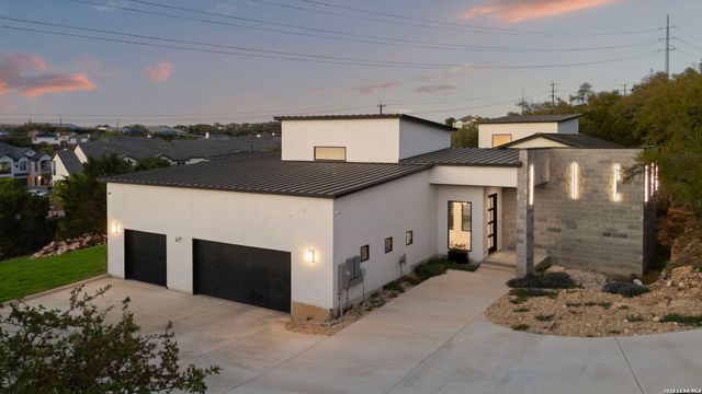 25424 Fairway Vw, San Antonio, TX 78260