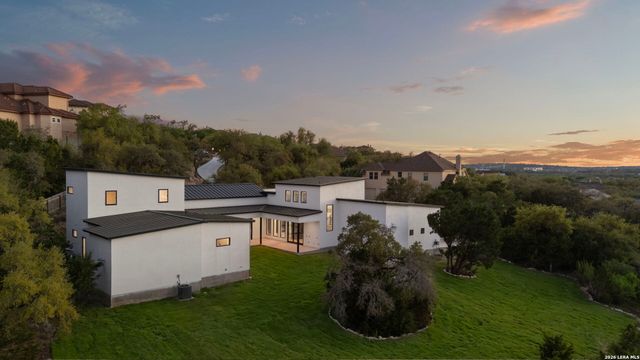 25424 Fairway Vw, San Antonio, TX 78260