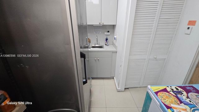 Ice Cream Shop For Sale In Miami Beach, Miami Beach, FL 33139