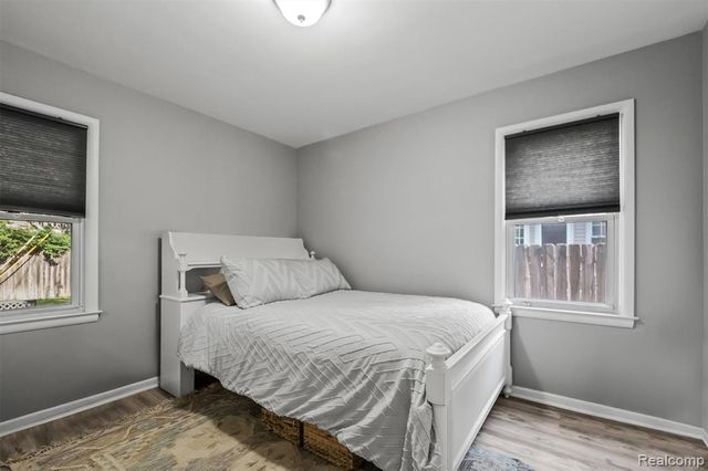 803 Oakridge Avenue, Royal Oak, MI 48067