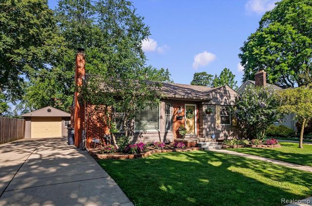 803 Oakridge Avenue, Royal Oak, MI 48067