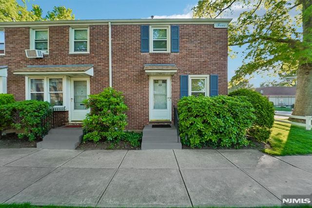 230 Lafayette Place 4D, Englewood, NJ 07631