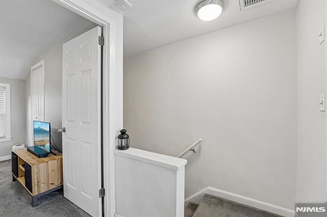 230 Lafayette Place 4D, Englewood, NJ 07631