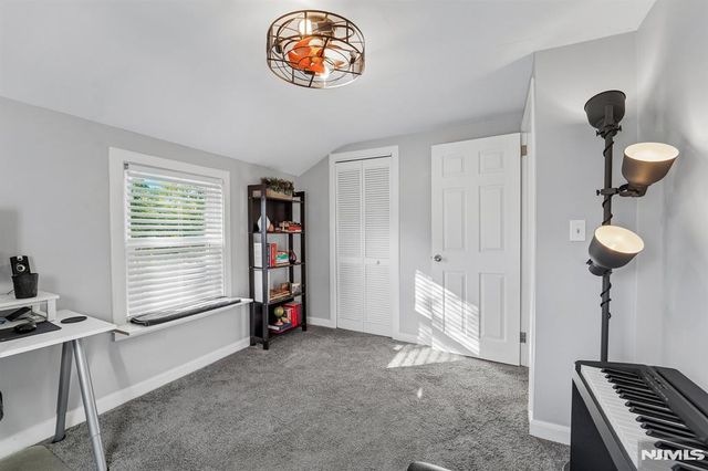 230 Lafayette Place 4D, Englewood, NJ 07631