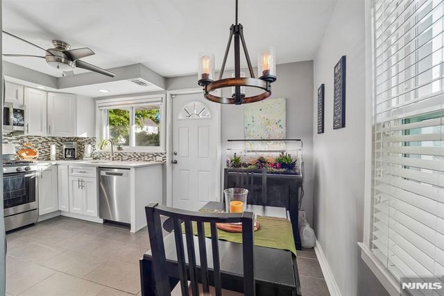 230 Lafayette Place 4D, Englewood, NJ 07631