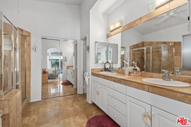 435 Rembrandt Drive, Corona, CA 92882