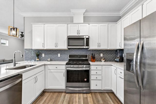 6427 MOORING LINE CIRCLE, Apollo Beach, FL 33572