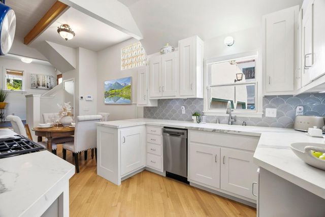 5492 Silver Birch Lane, Soquel, CA 95073