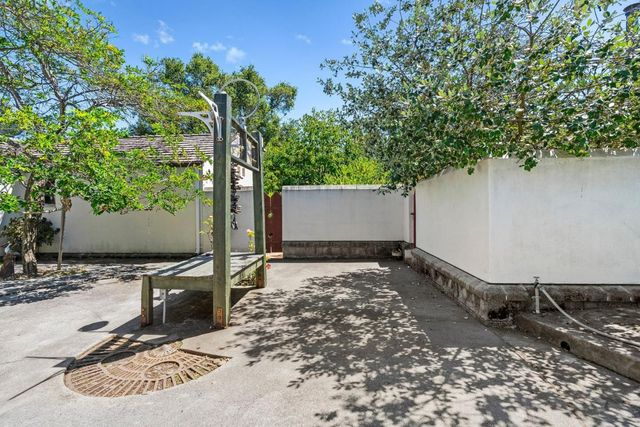 5492 Silver Birch Lane, Soquel, CA 95073