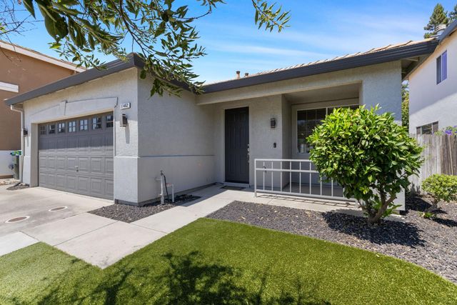 11462 Pyrites Way, Gold River, CA 95670