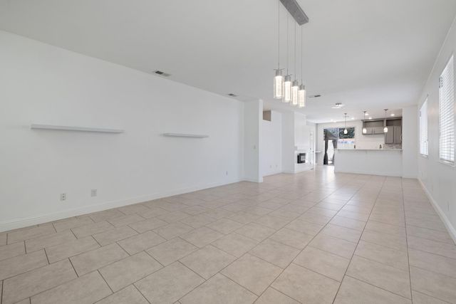 11462 Pyrites Way, Gold River, CA 95670