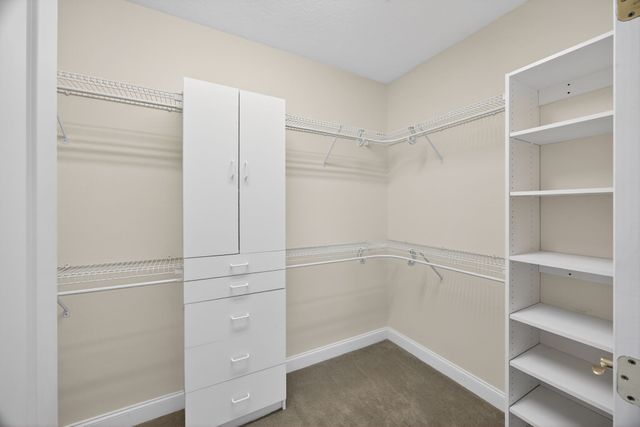 31 Markham Ter, Crossville, TN 38558