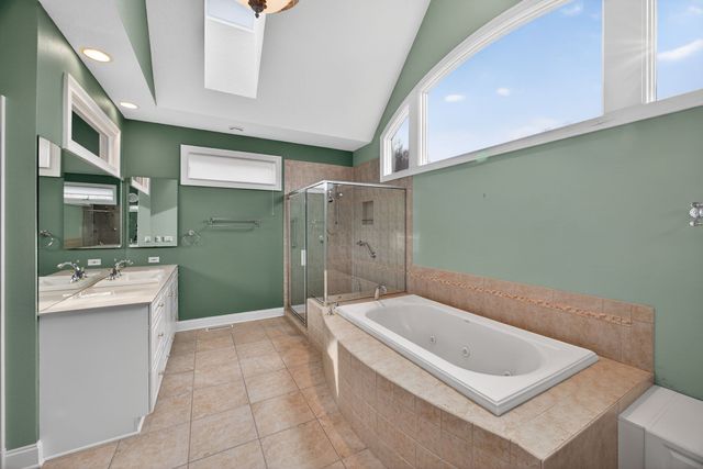 31 Markham Ter, Crossville, TN 38558