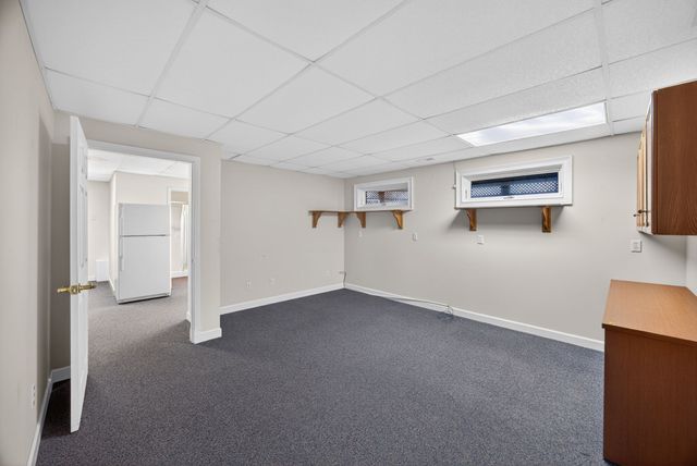 31 Markham Ter, Crossville, TN 38558