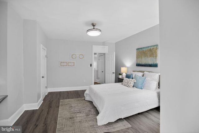 1221 I ST NE, Washington, DC 20002