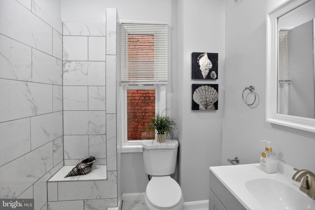 1221 I ST NE, Washington, DC 20002