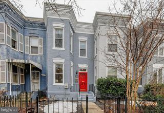 1221 I ST NE, Washington, DC 20002