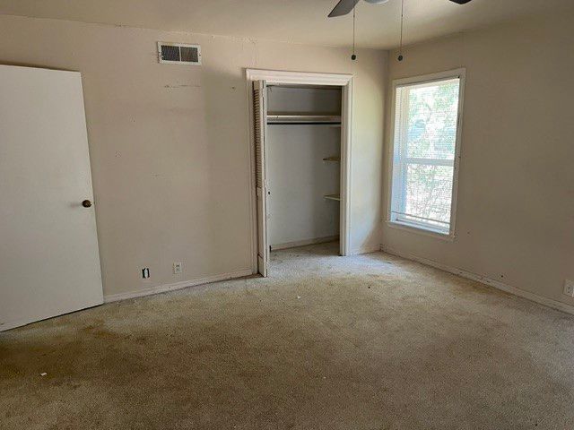 1203 Clover Lane, Denton, TX 76209
