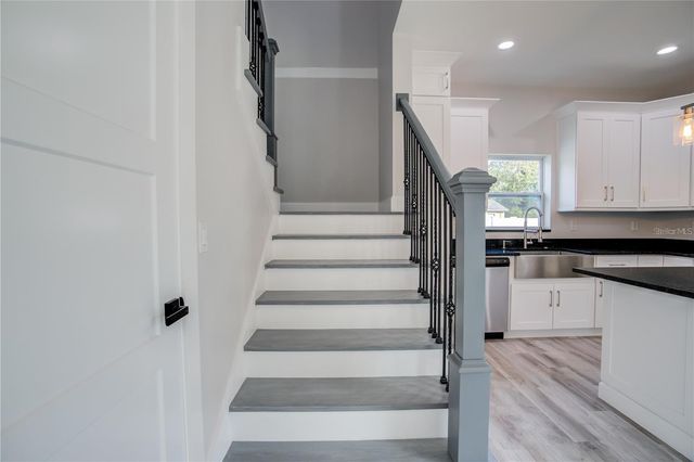 5630 QUEENER AVENUE, Port Richey, FL 34668