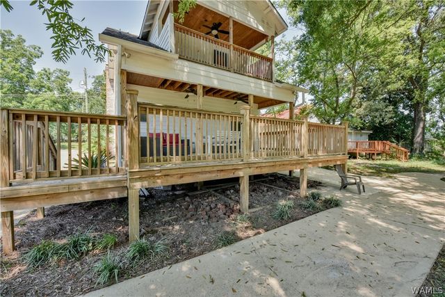 711 30th, Northport, AL 35475