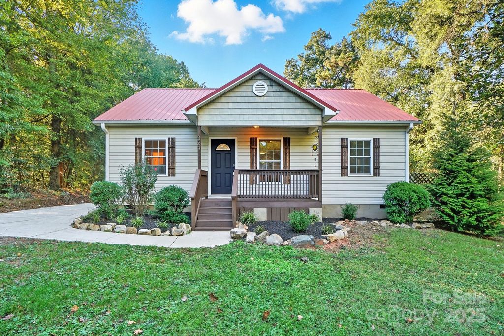 324 W Shiloh Unity Road, Lancaster, SC 29720