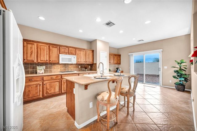 9230 Sapphire Hills Court, Henderson, NV 89074